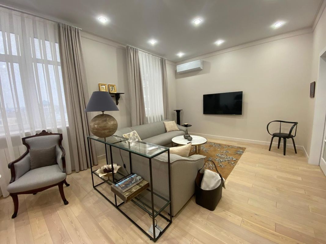 1-комн., 80.7 м², 3/3 этаж