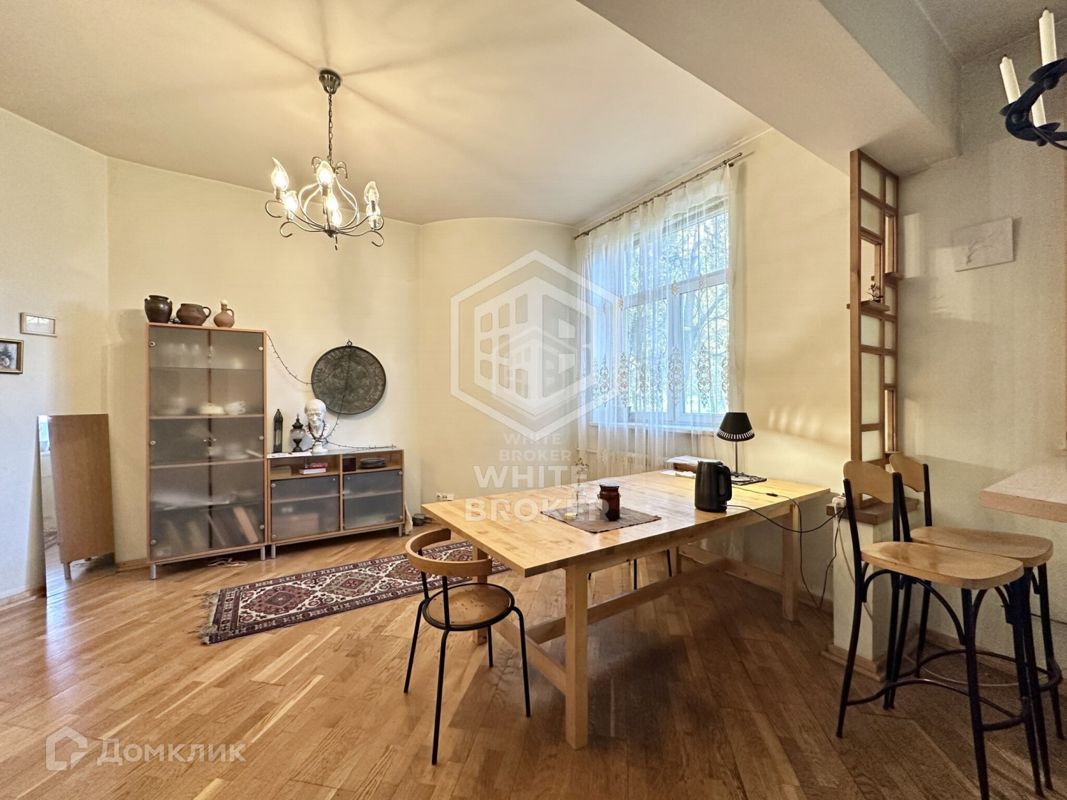 4-комн., 97 м², 1/5 этаж