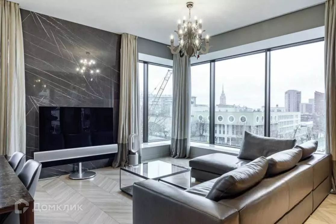 3-комн., 130 м², 4/18 этаж