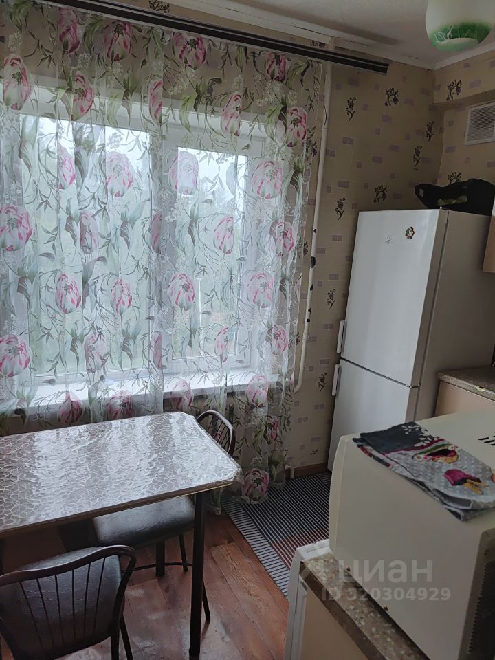 2-комн. квартира, 40 м2, 3/5 этаж
