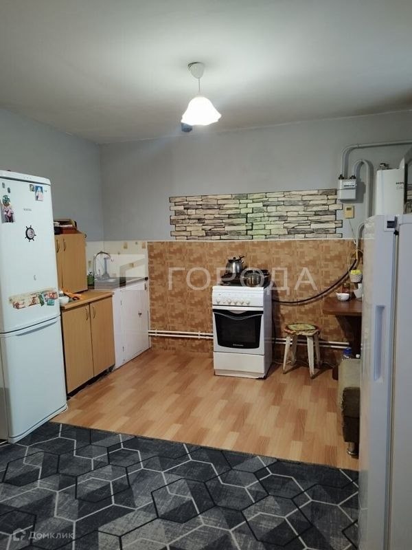 2-комн., 93.3 м², 1/2 этаж