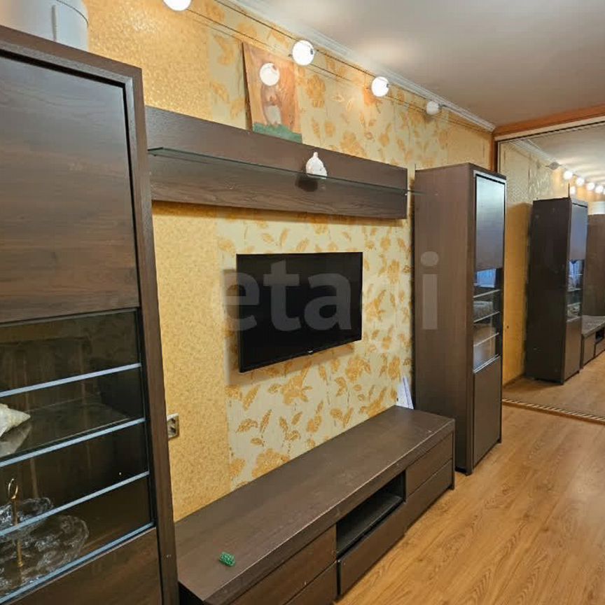 2-комн., 43 м², 2/9 этаж