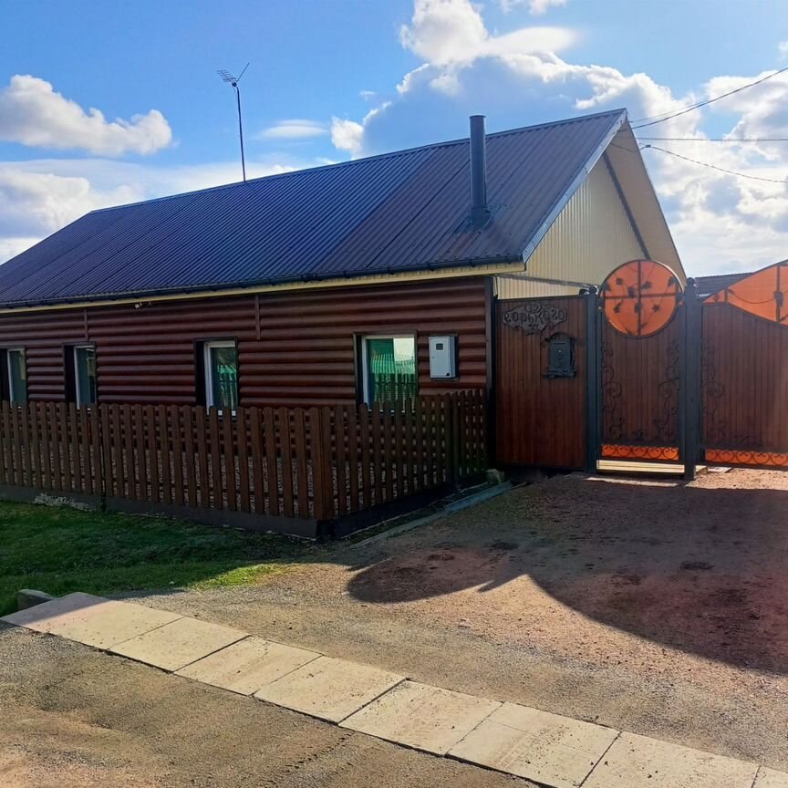 Дом, 105.6 м², 8 соток