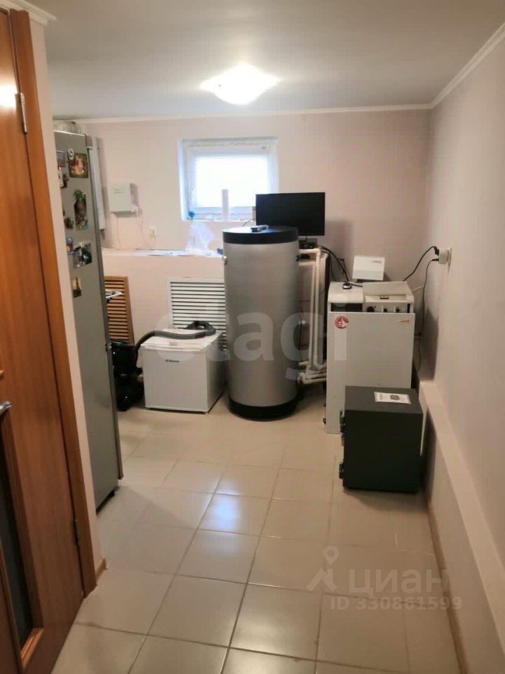 4-комн., Квартира, 241.9 м², 1/3 этаж