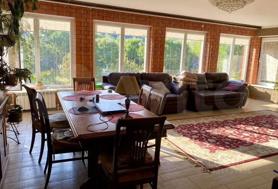 Дом, 174.5 м², 10 соток