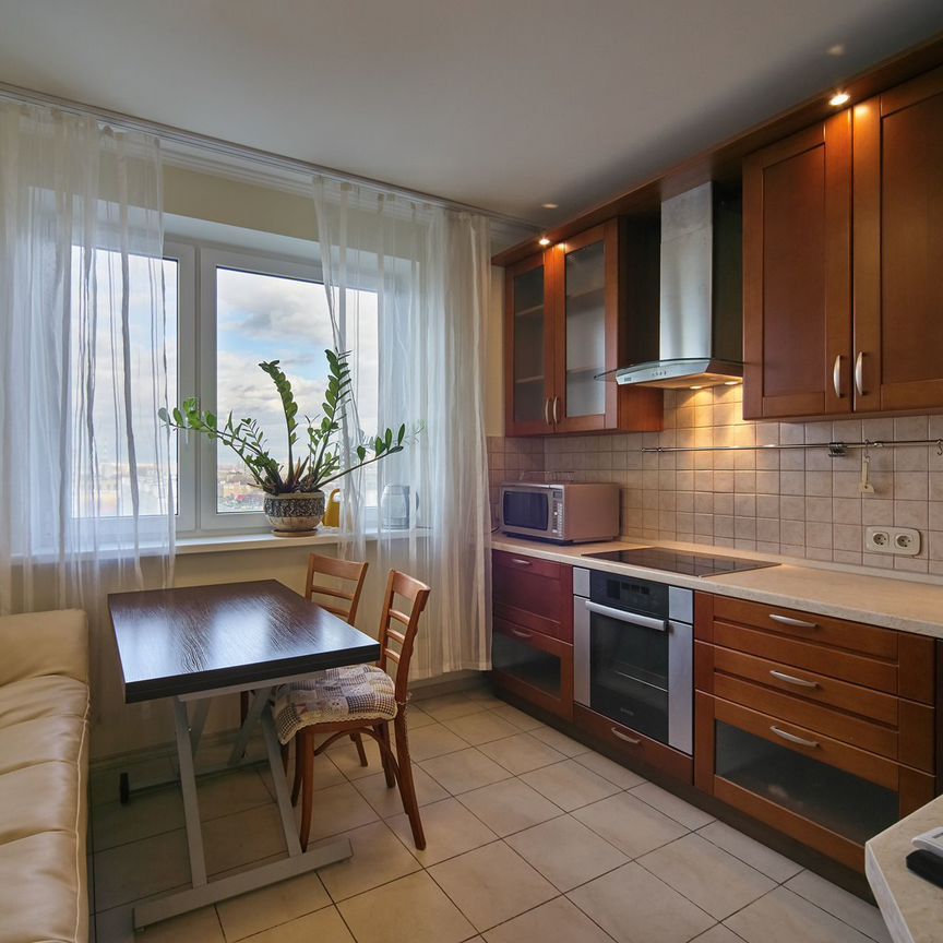 3-комн. квартира, 76 м2, 15/16 этаж