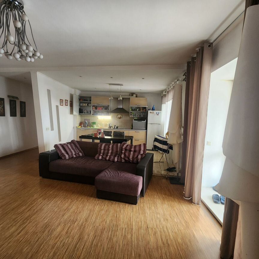 3-комн., 100 м², 2/9 этаж