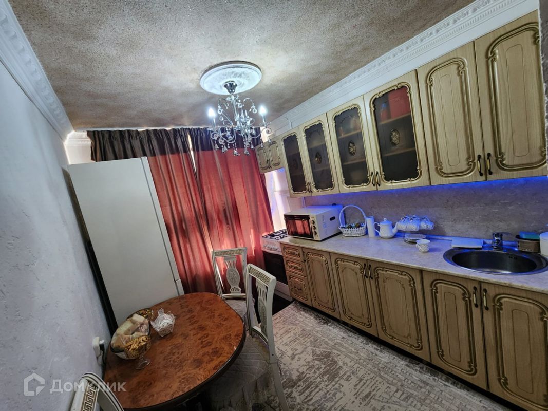 2-комн., 52 м², 1/4 этаж