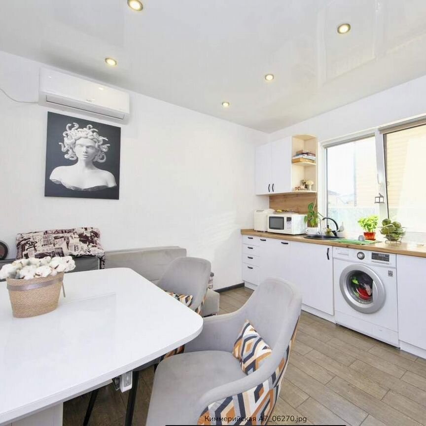 Дом, 80 м², 2 сотки