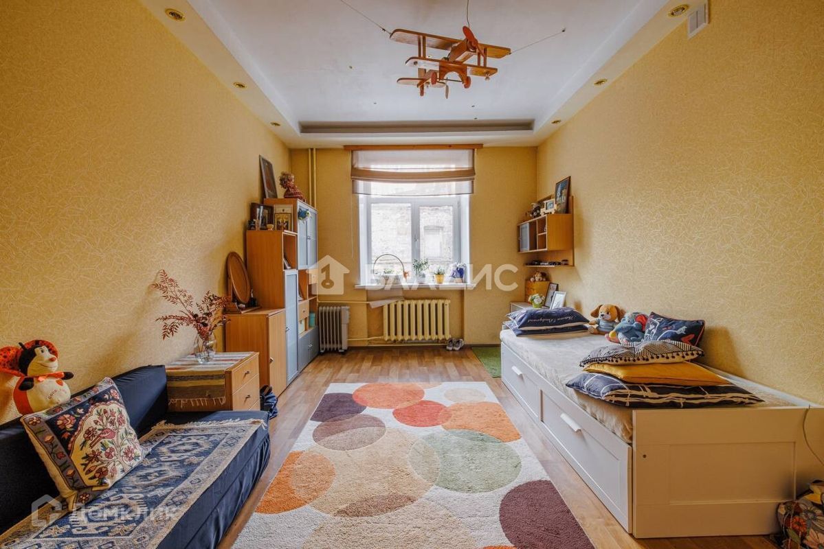 2-комн., 57.2 м², 1/5 этаж