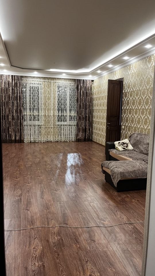 Дом, 199.5 м², 14.17 соток