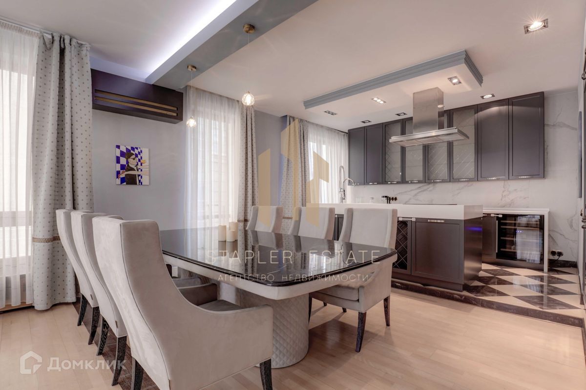 3-комн., 134.6 м², 3/7 этаж