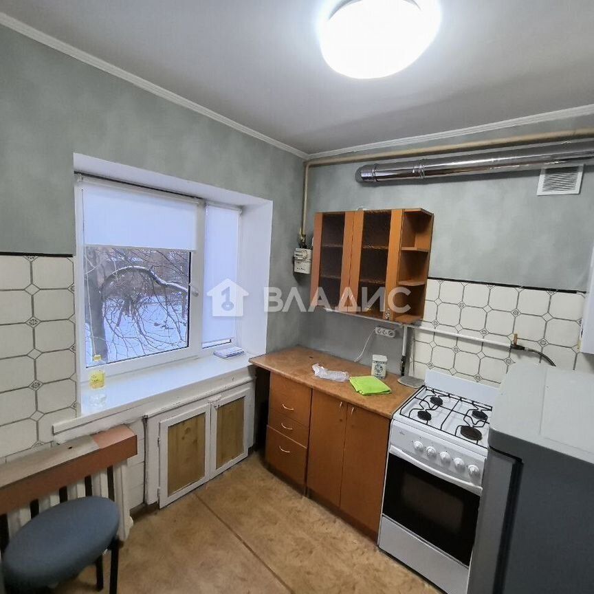 2-комн., 42 м², 2/4 этаж