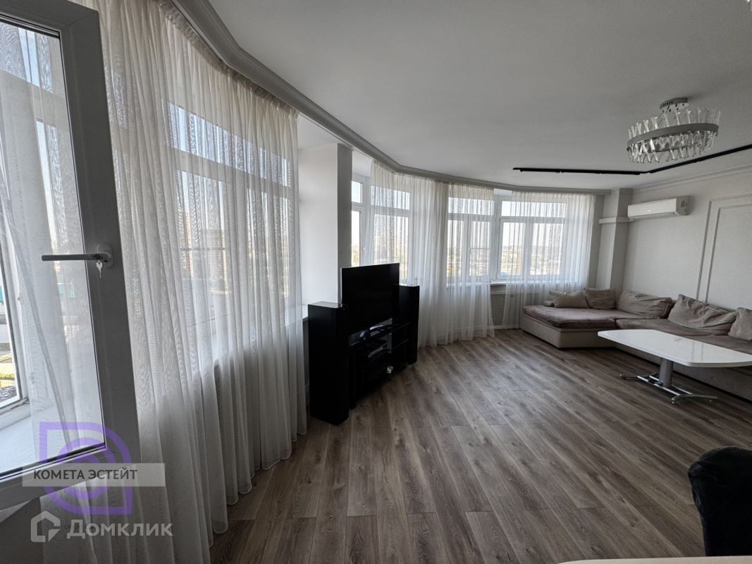 4-комн. квартира, 120 м2, 14/17 этаж
