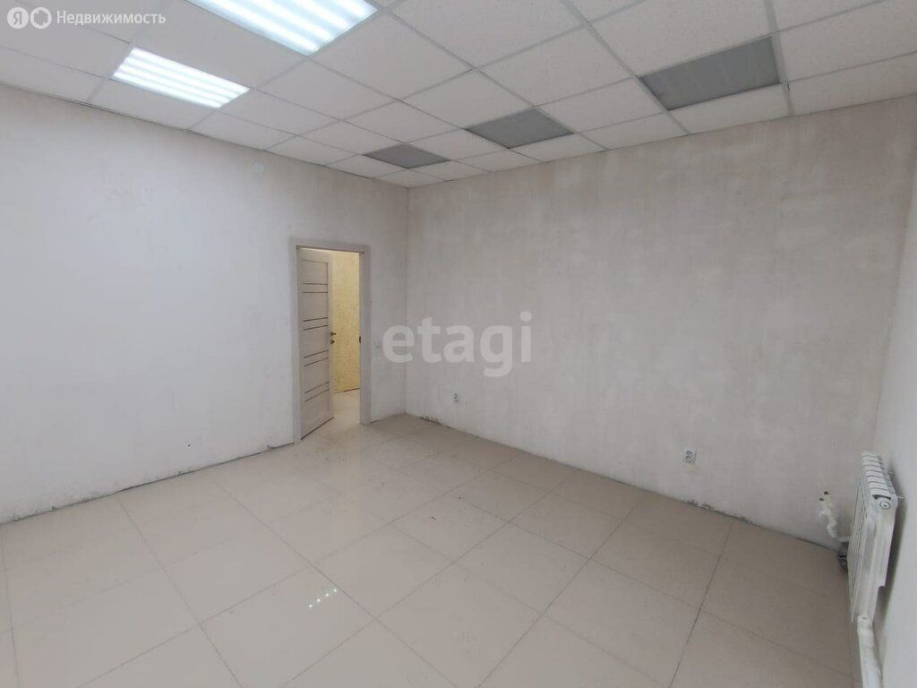 Торговое помещение, 16 м², 1/2 этаж