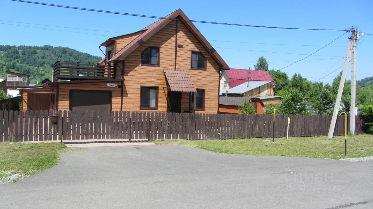 Коттедж, 102 м², 10 соток