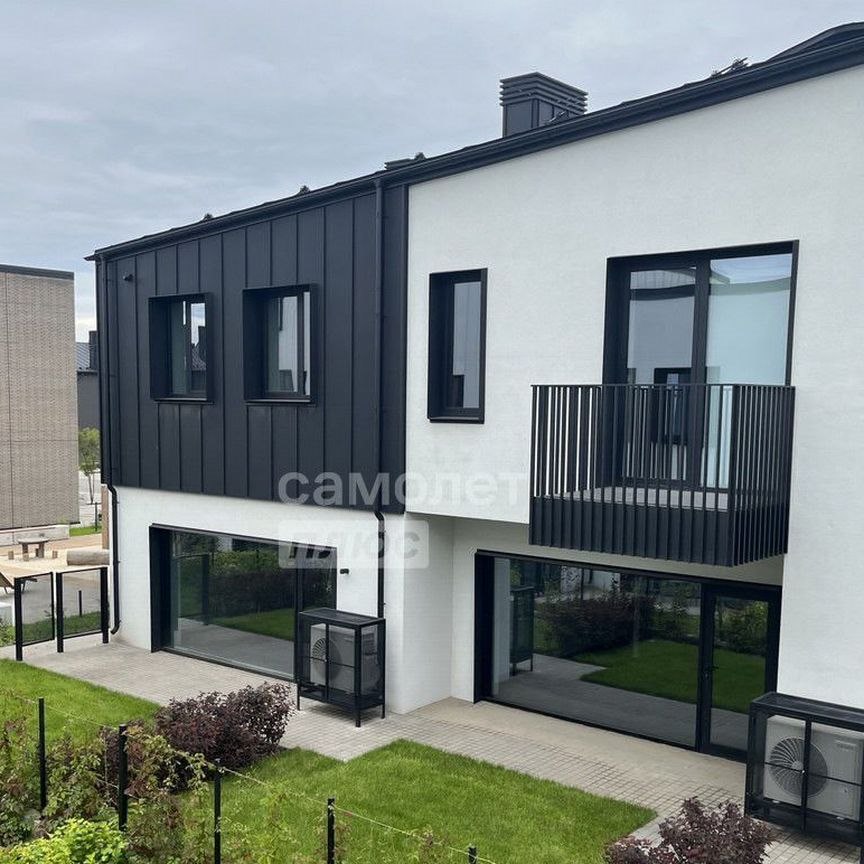 Таунхаус, 99 м², 1 сотка