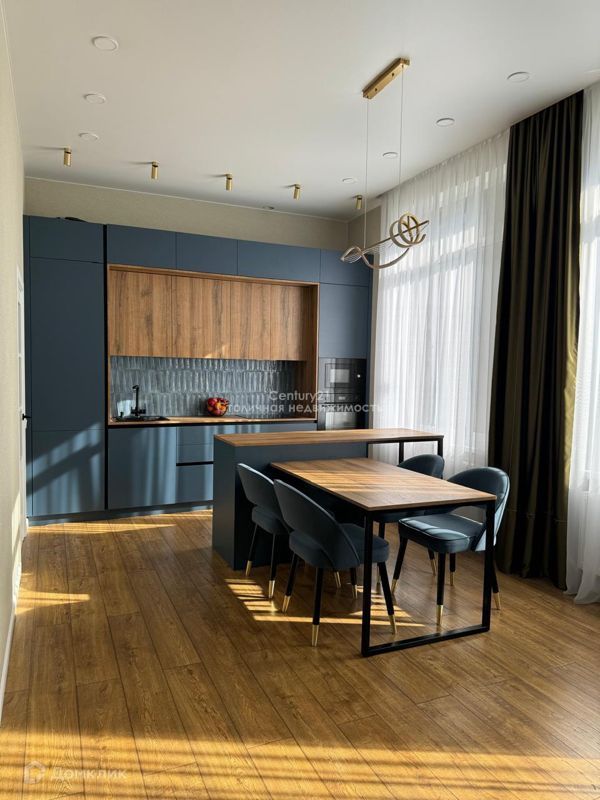 3-комн., 70 м², 1/8 этаж