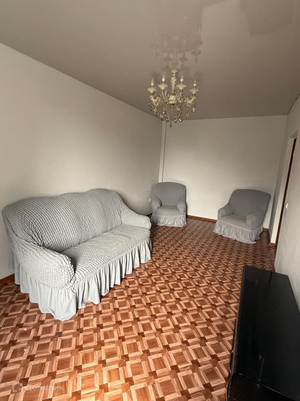 2-комн. квартира, 46 м2, 4/4 этаж