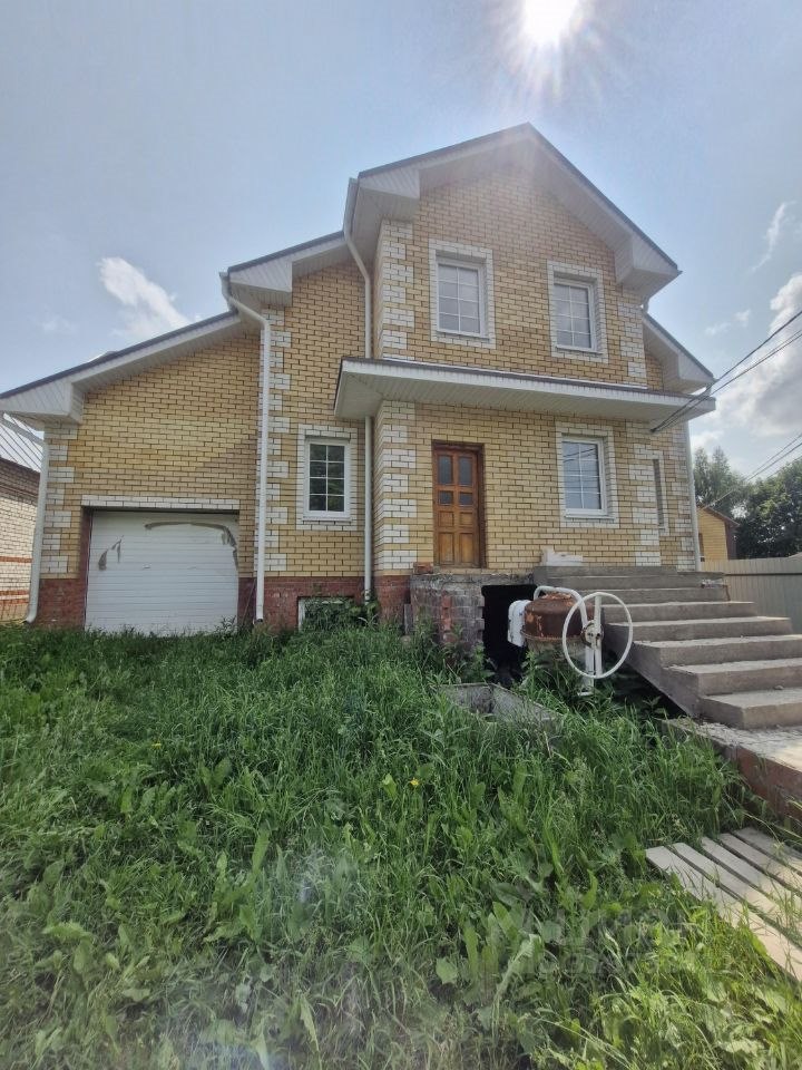 3-этажный дом, 332 м², 7.5 соток