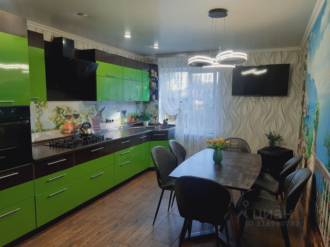 Дом, 184 м², 16 соток