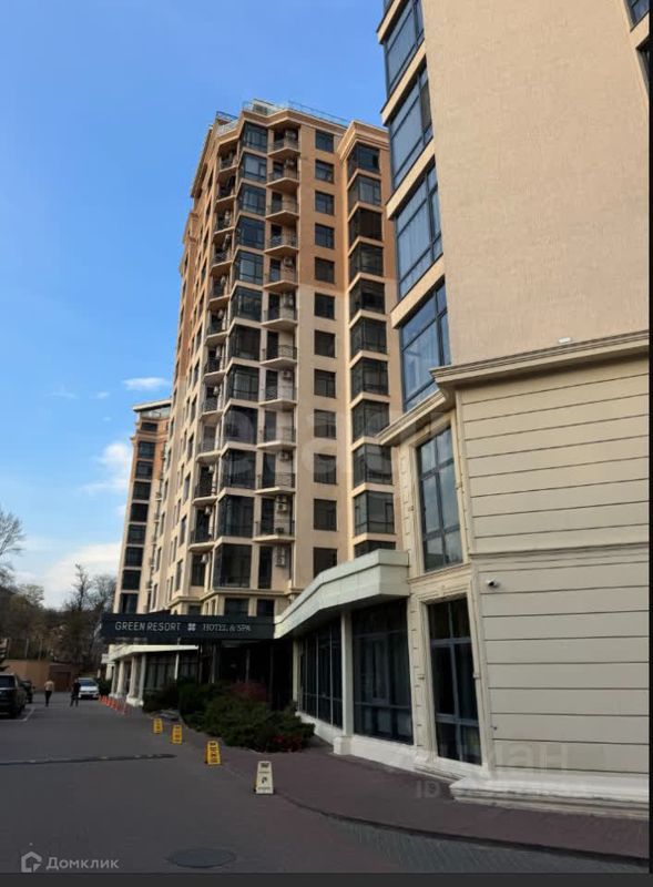 3-комн., 168 м², 13/15 этаж