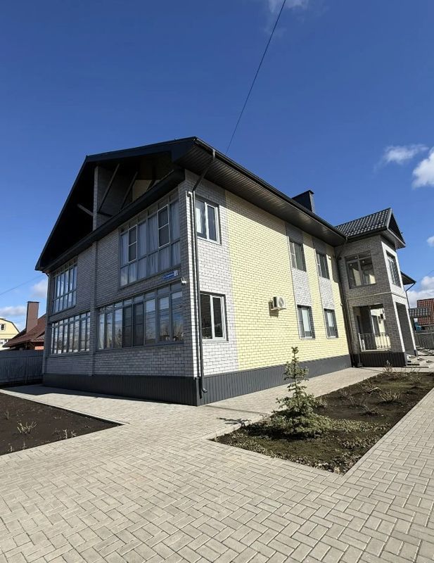 3-комн., 104.1 м², 2/2 этаж