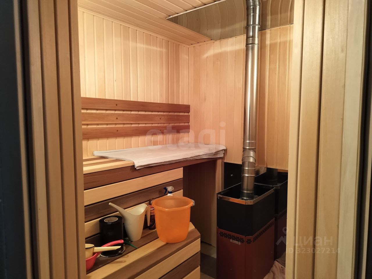 3 этажный, Таунхаус, 242.4 м², 8 соток, 3 этажа