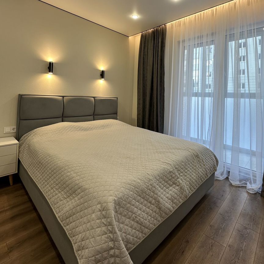 2-комн., 65.3 м², 1/9 этаж