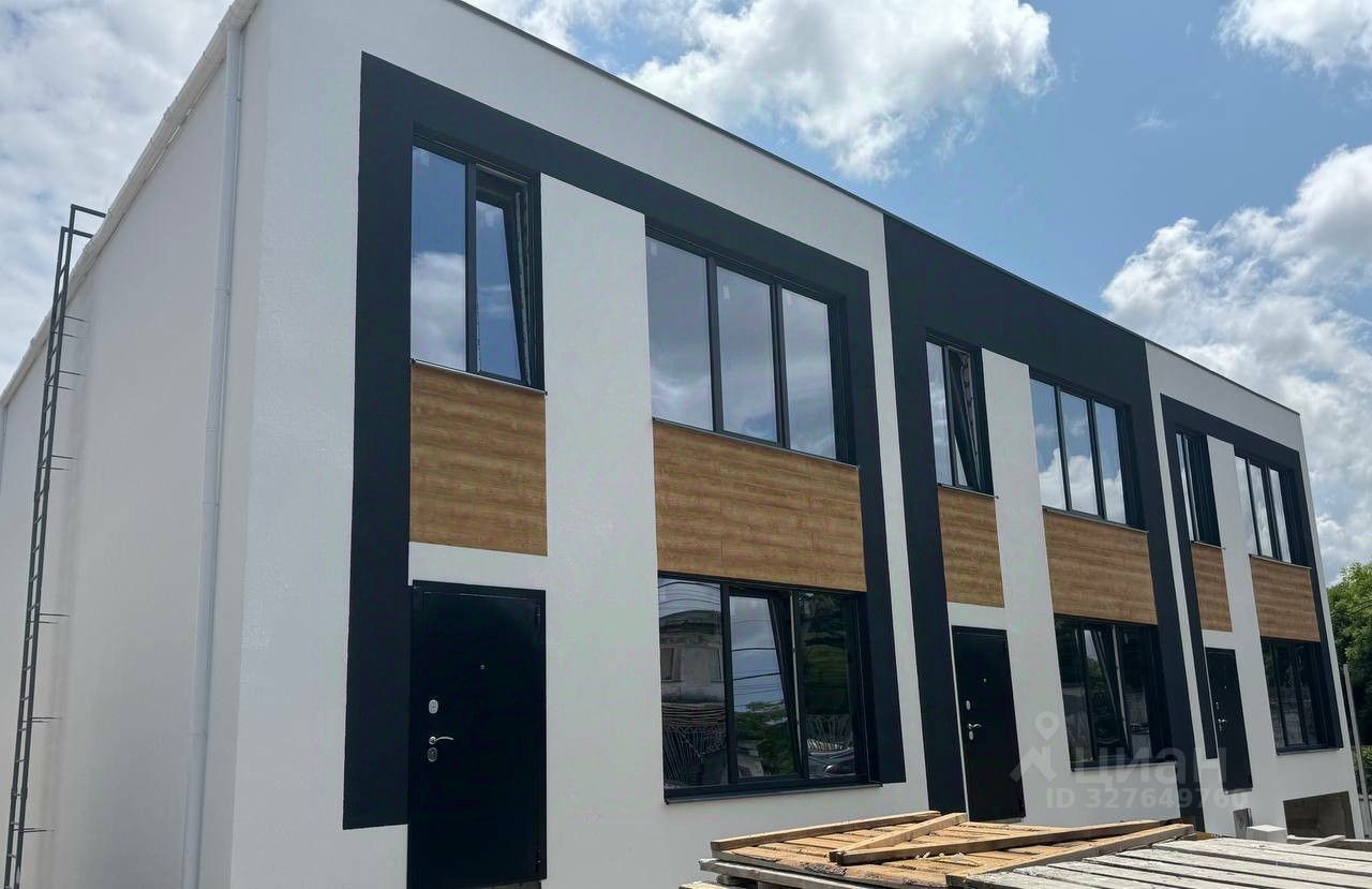 Таунхаус, 558 м², 6 соток