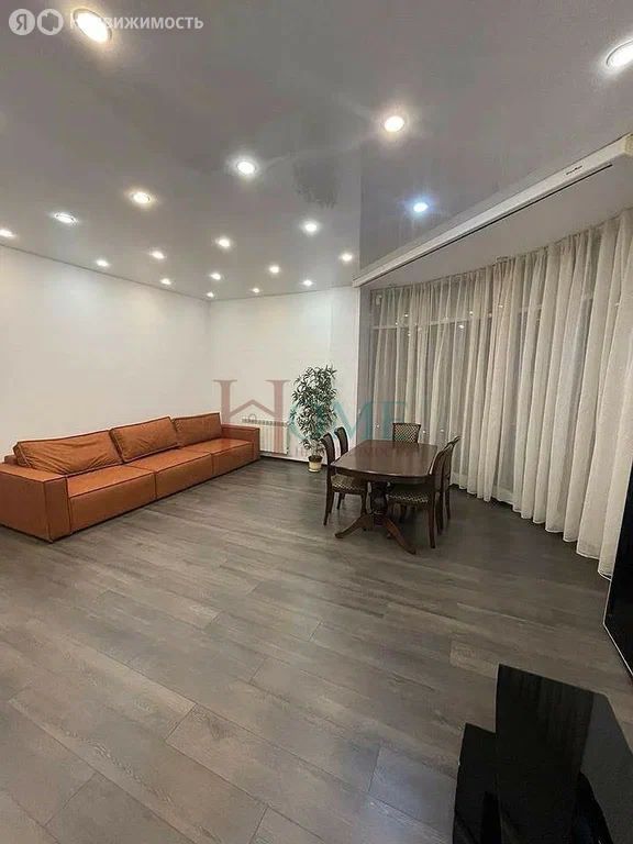 2-комн., 82.6 м², 4/16 этаж
