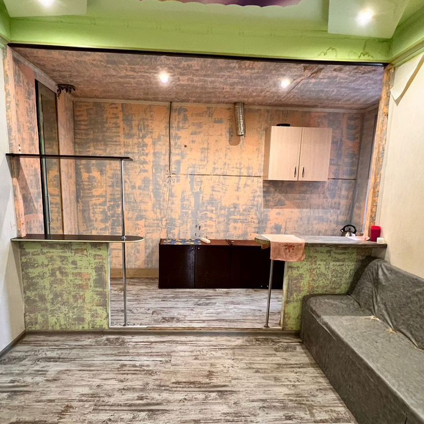 4-комн. квартира, 93.3 м2, 2/2 этаж