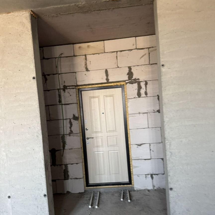 2-комн., 75 м², 8/10 этаж