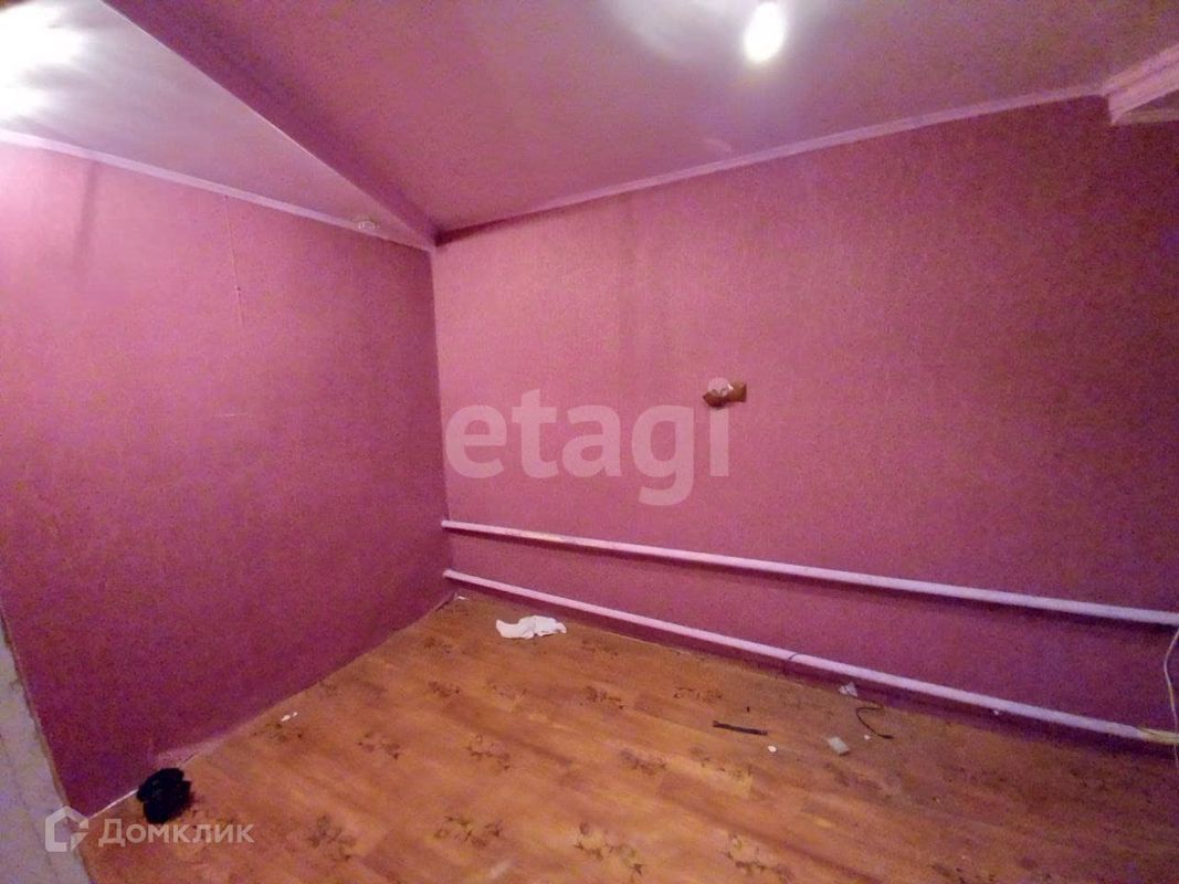 3-комн. квартира, 42 м2, 1/1 этаж