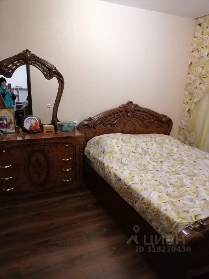 2-комн., 42 м², 10/10 этаж