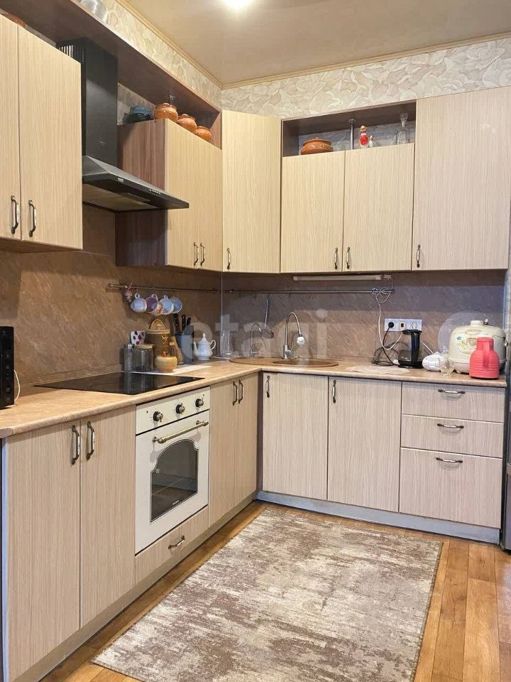 Дом, 185.5 м², 6.5 соток