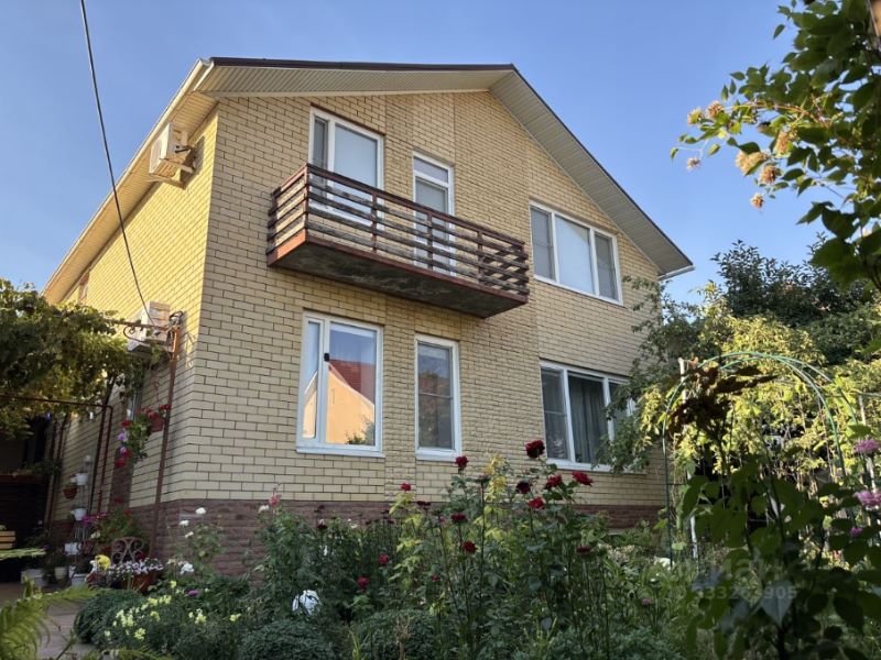 Дом, 231.5 м², 4.04 сотки