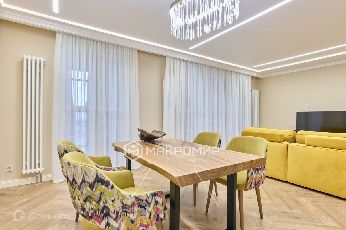 2-комн., 79 м², 4/9 этаж