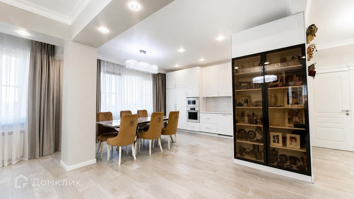 3-комн. квартира, 147 м2, 7/10 этаж