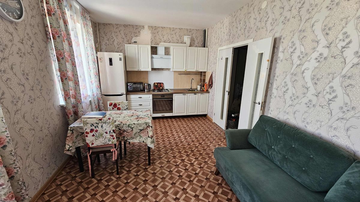 1-комн., Квартира, 52.1 м², 2/4 этаж