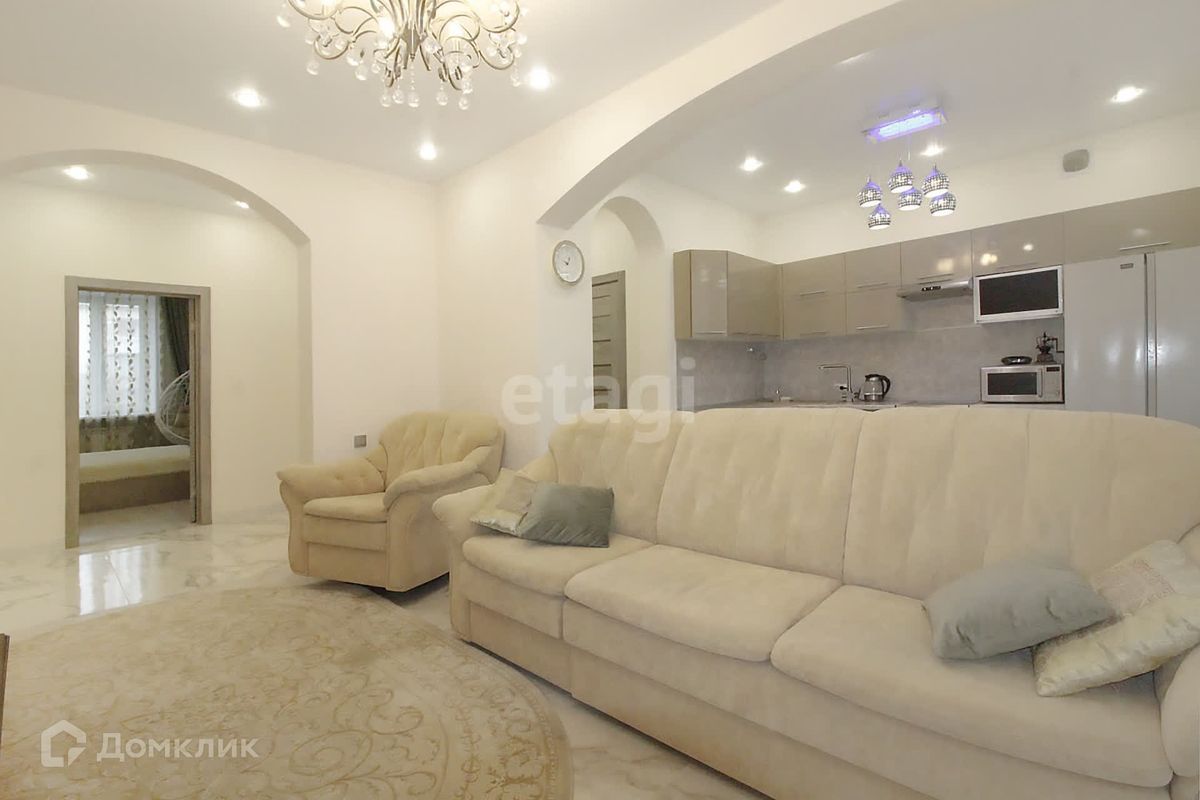 5-комн. квартира, 120 м2, 3/5 этаж