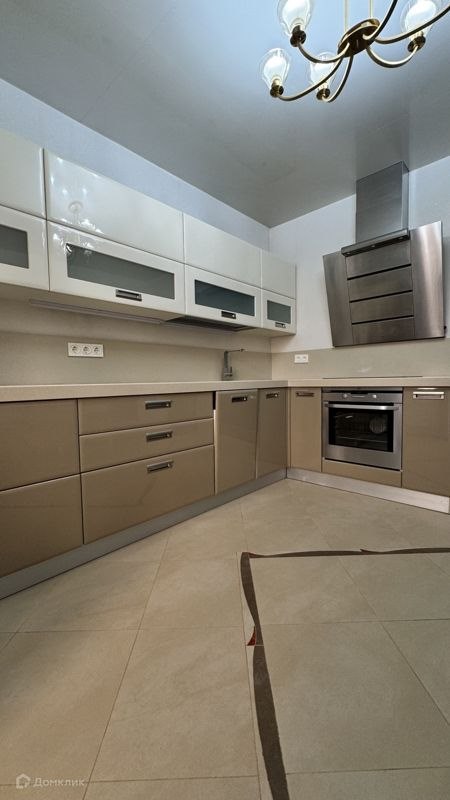 3-комн., 130 м², 8/13 этаж