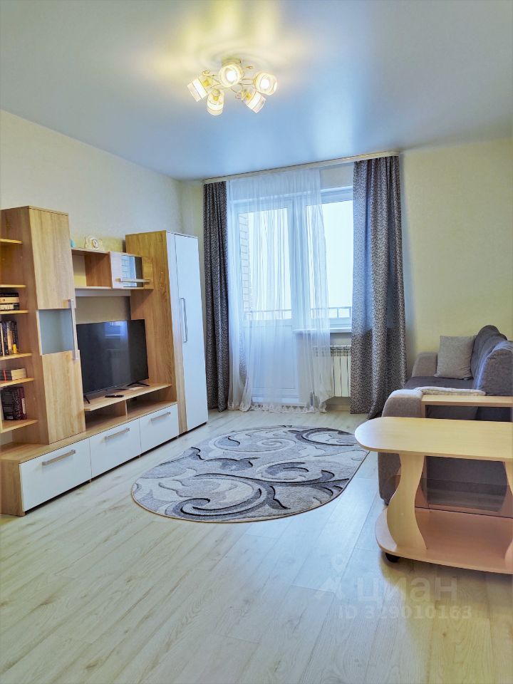 2-комн. квартира, 60 м2, 13/14 этаж