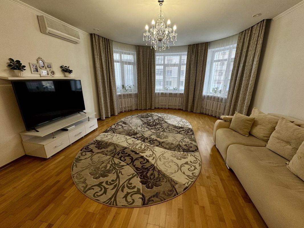 3-комн., 125.8 м², 2/10 этаж