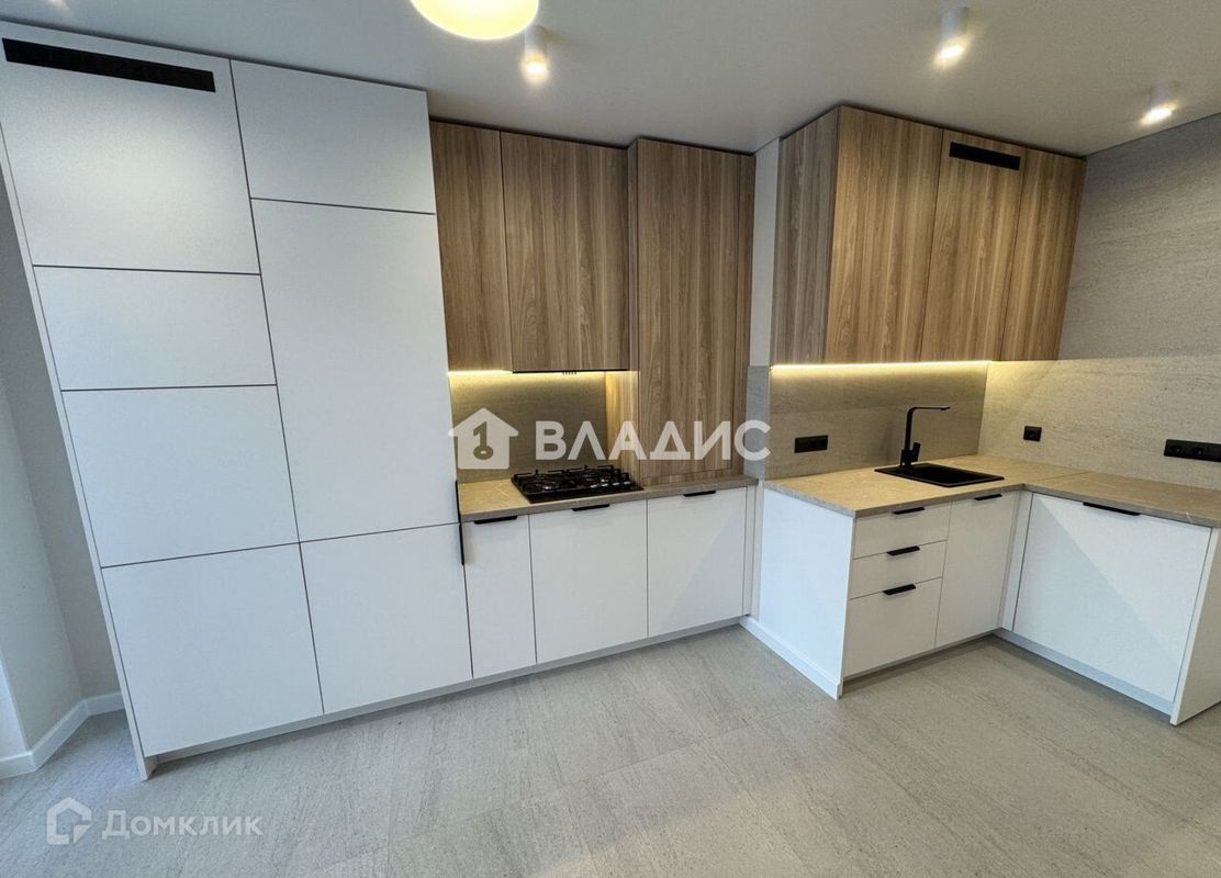 2-комн., 74 м², 2/7 этаж