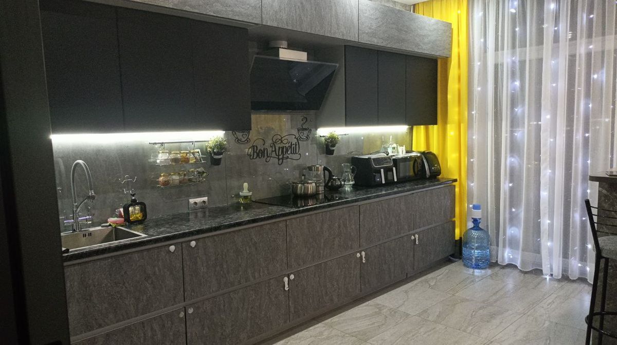 3-комн., 100 м², 11/16 этаж