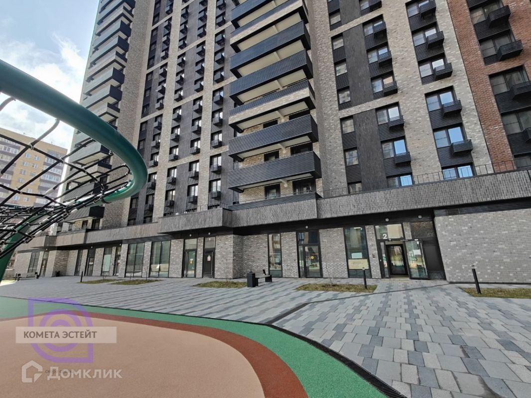 2-комн., 68 м², 2/24 этаж