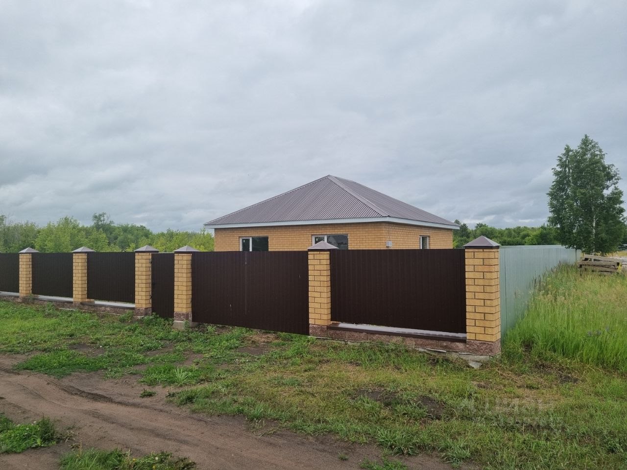 Дом, 80 м², 10 соток