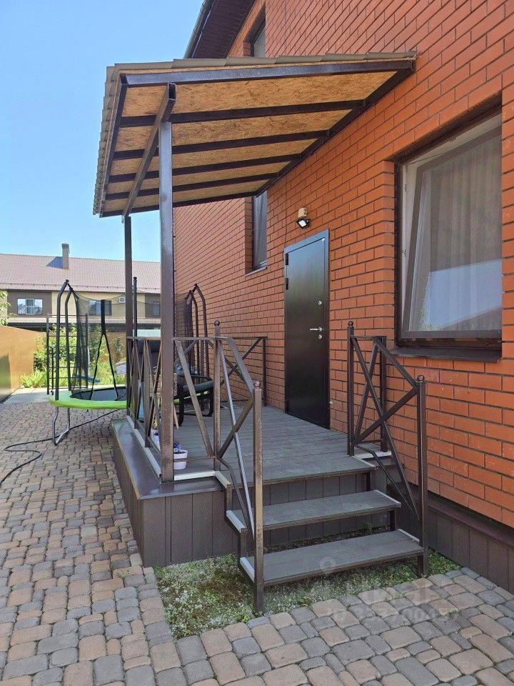 2 этажный, Таунхаус, 200 м², 4 сотки, 2 этажа