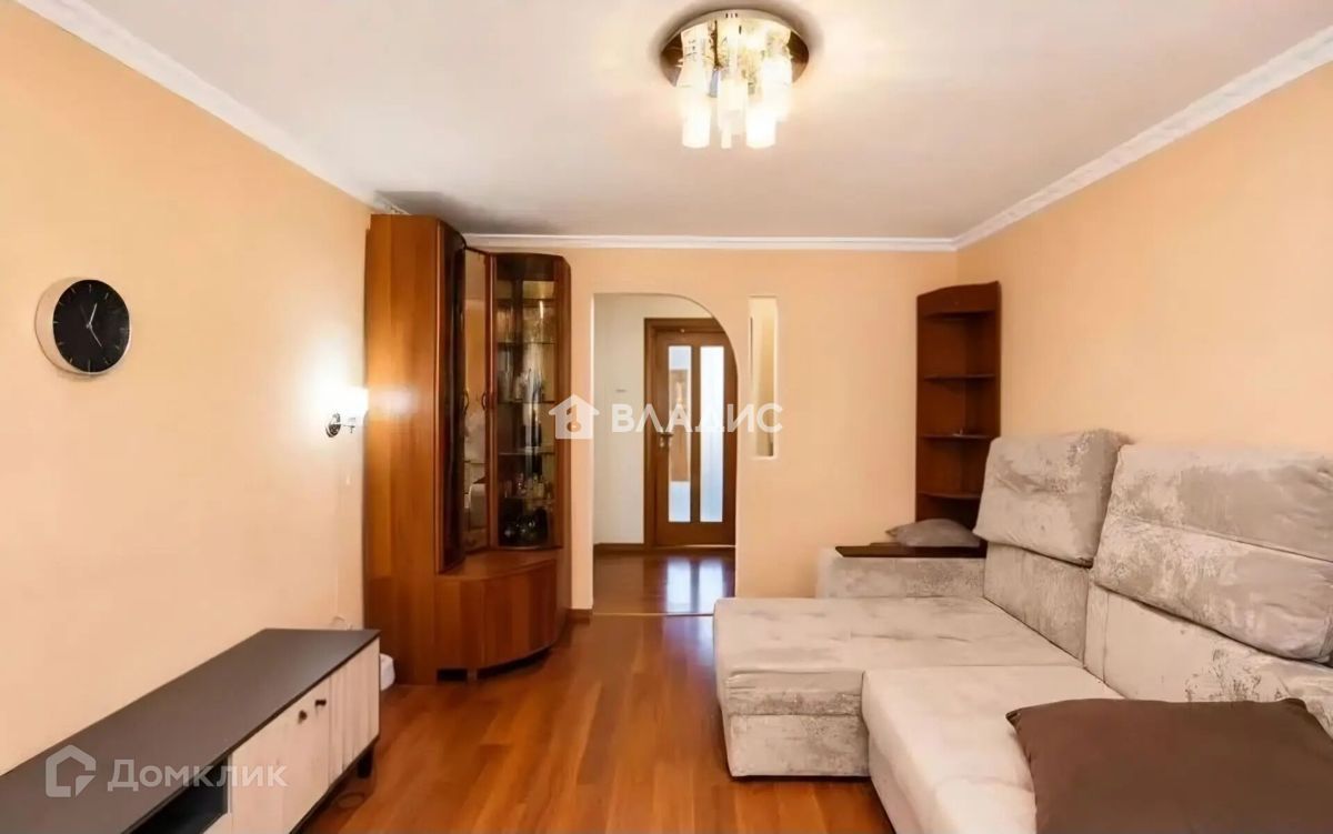 3-комн. квартира, 60 м2, 1/9 этаж